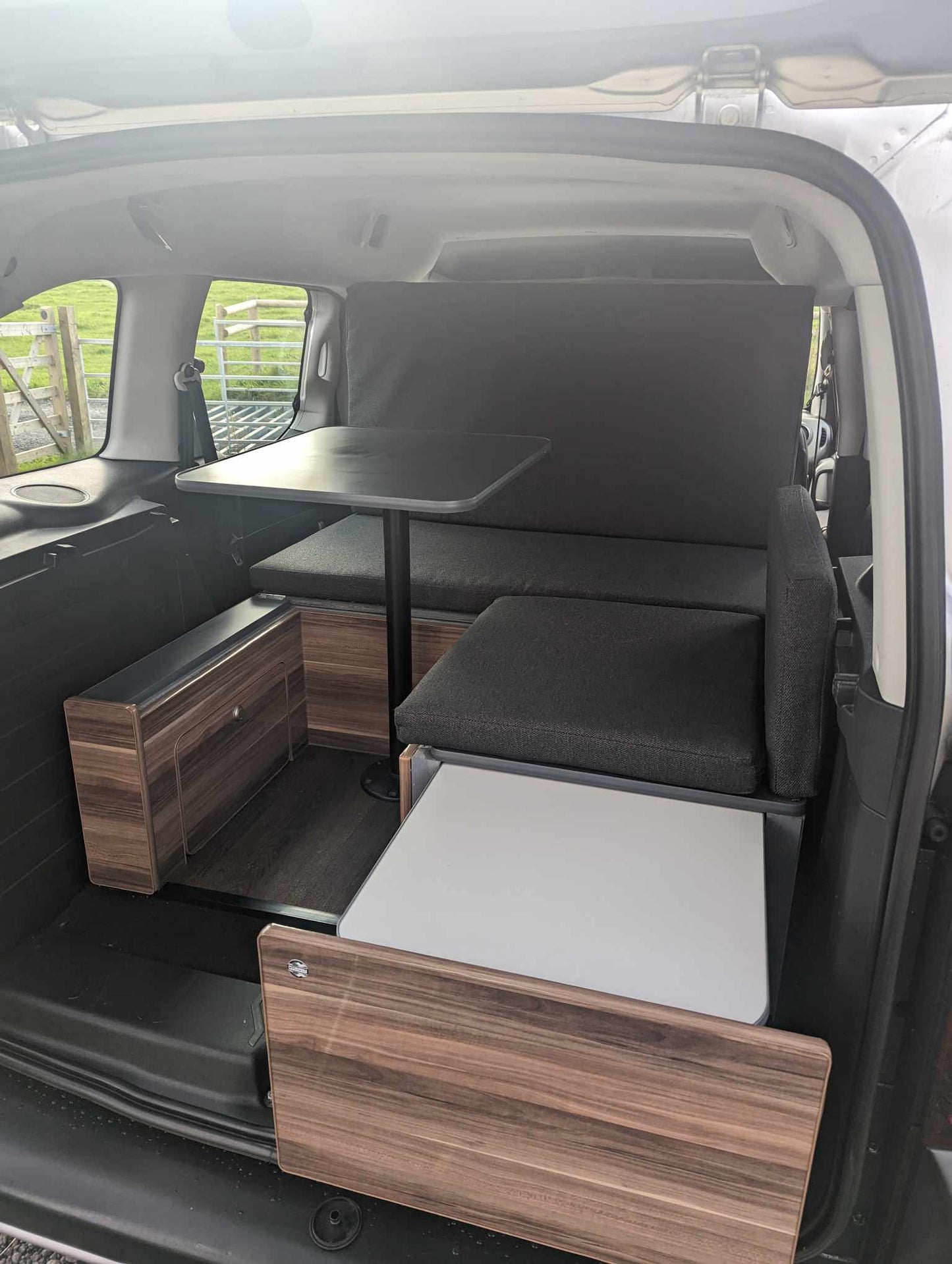 The 'Weekender' Conversion for Fiat E- Doblo - Citroen Berlingo & Peugeot Tepee