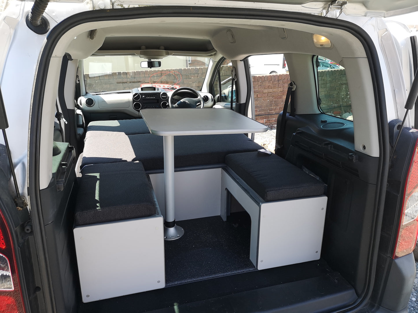 The 'Weekender' Conversion for Fiat E- Doblo - Citroen Berlingo & Peugeot Tepee