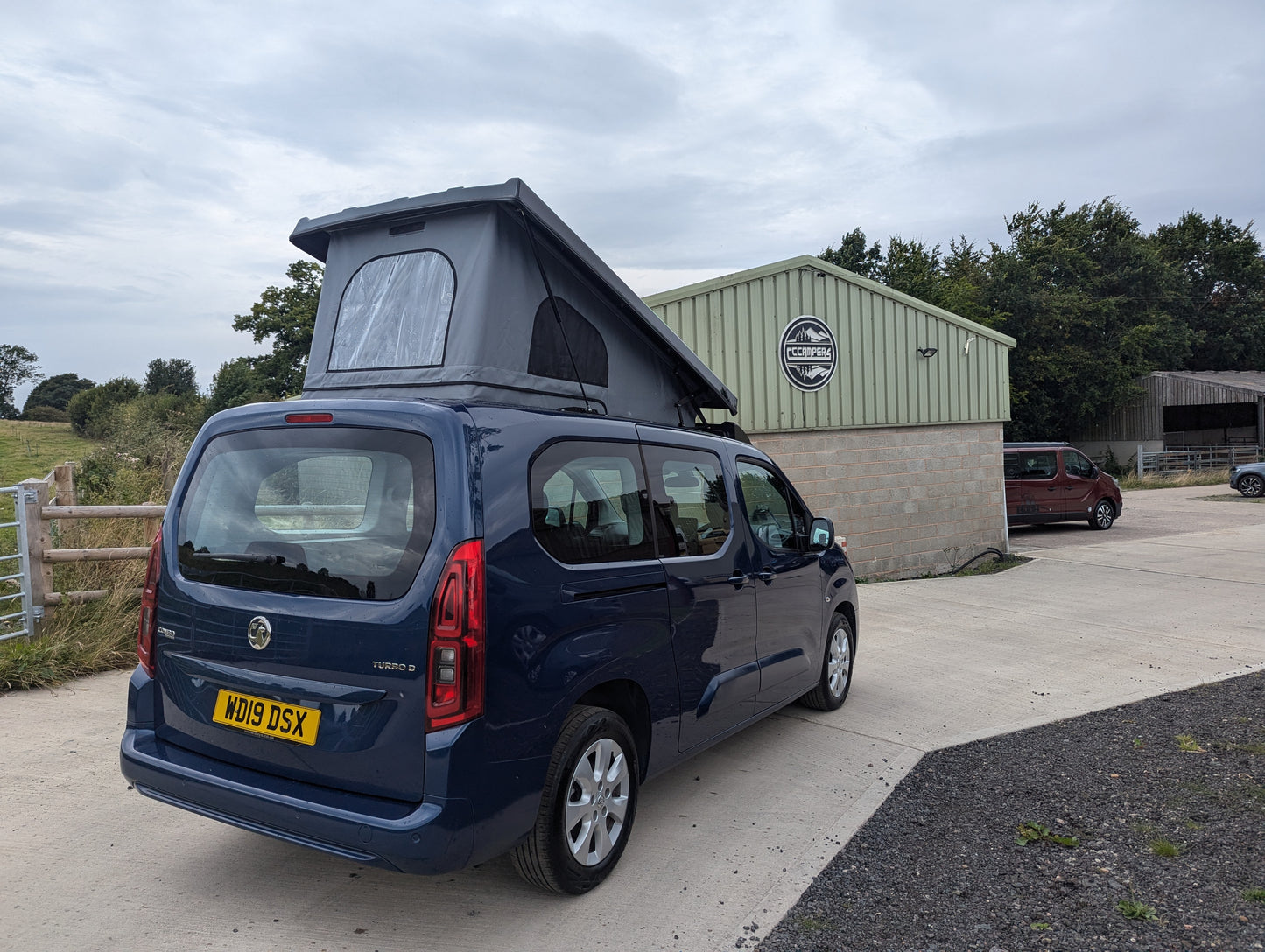 Stargaze Pop Top Elevating Roof for the new shape Citroën Berlingo, Peugeot Partner, Vauxhall Combo, Toyota ProAce, and Fiat Doblò LWB XL Campervans