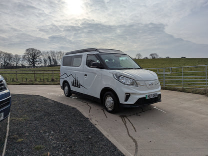 Maxus eDeliver 3 Ultimate Side Kitchen Layout Campervan Conversion – A True Camper with Comfort, Style & Adventure in One!