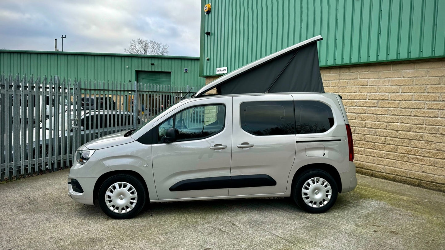 Stargaze Pop Top Elevating Roof for the new shape Citroën Berlingo, Peugeot Partner, Vauxhall Combo, Toyota ProAce, and Fiat Doblò SWB Campervans