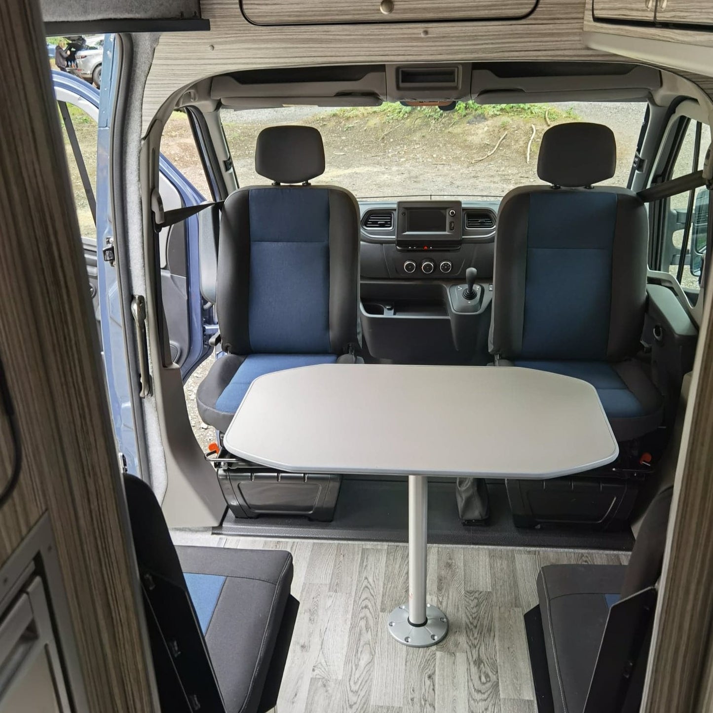 THE 'ABBERLEY' RENAULT MASTER WITH AN AUTOMATIC OPTION BY CCCAMPERS - cccampers.myshopify.com